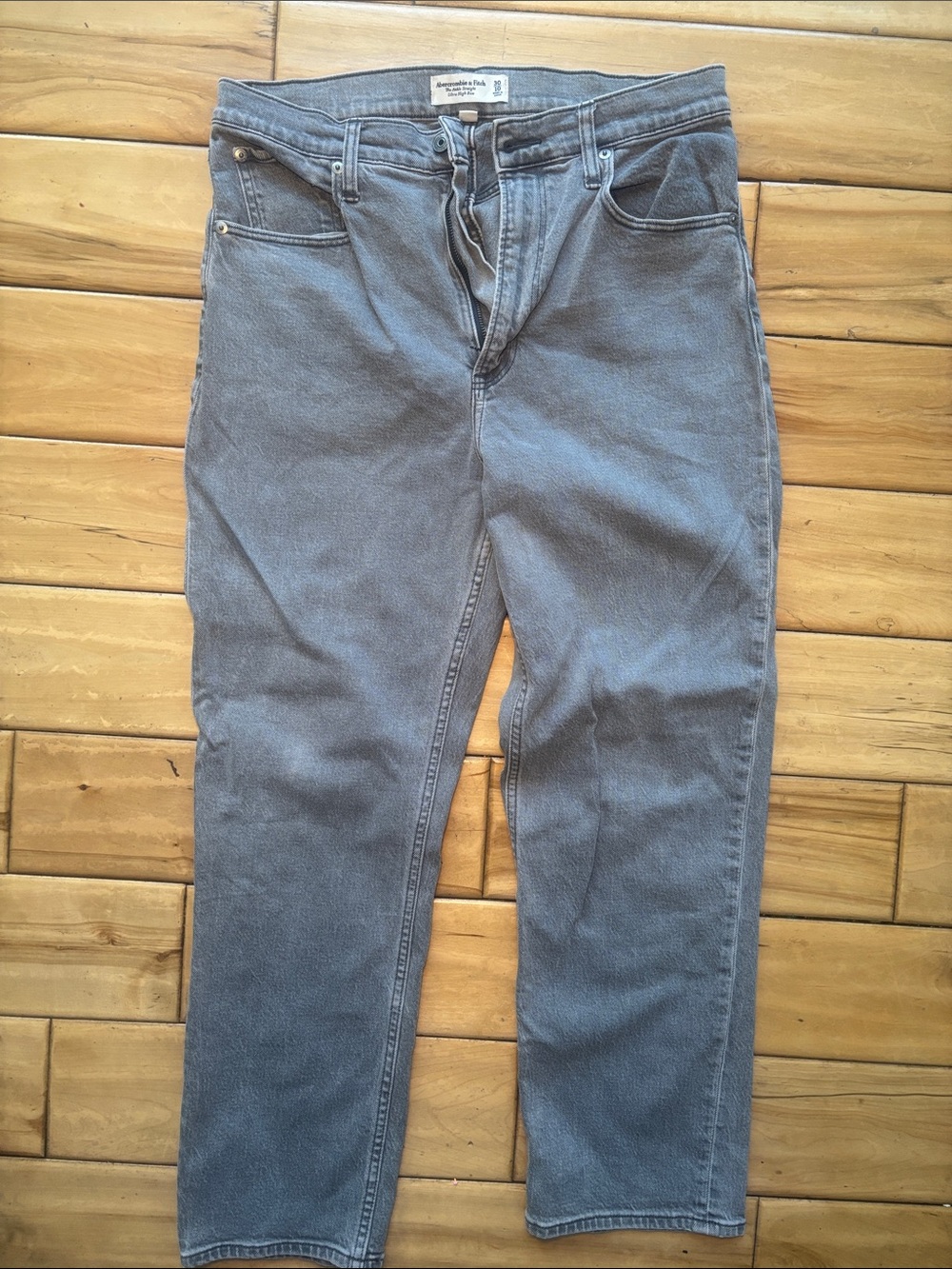 Abercrombie ankle straight ultra high rise curve love grey jeans 30
